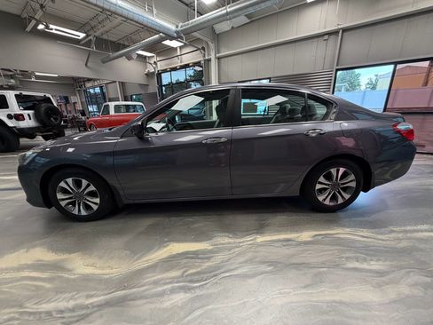 Used 2013 Honda Accord LX image 35