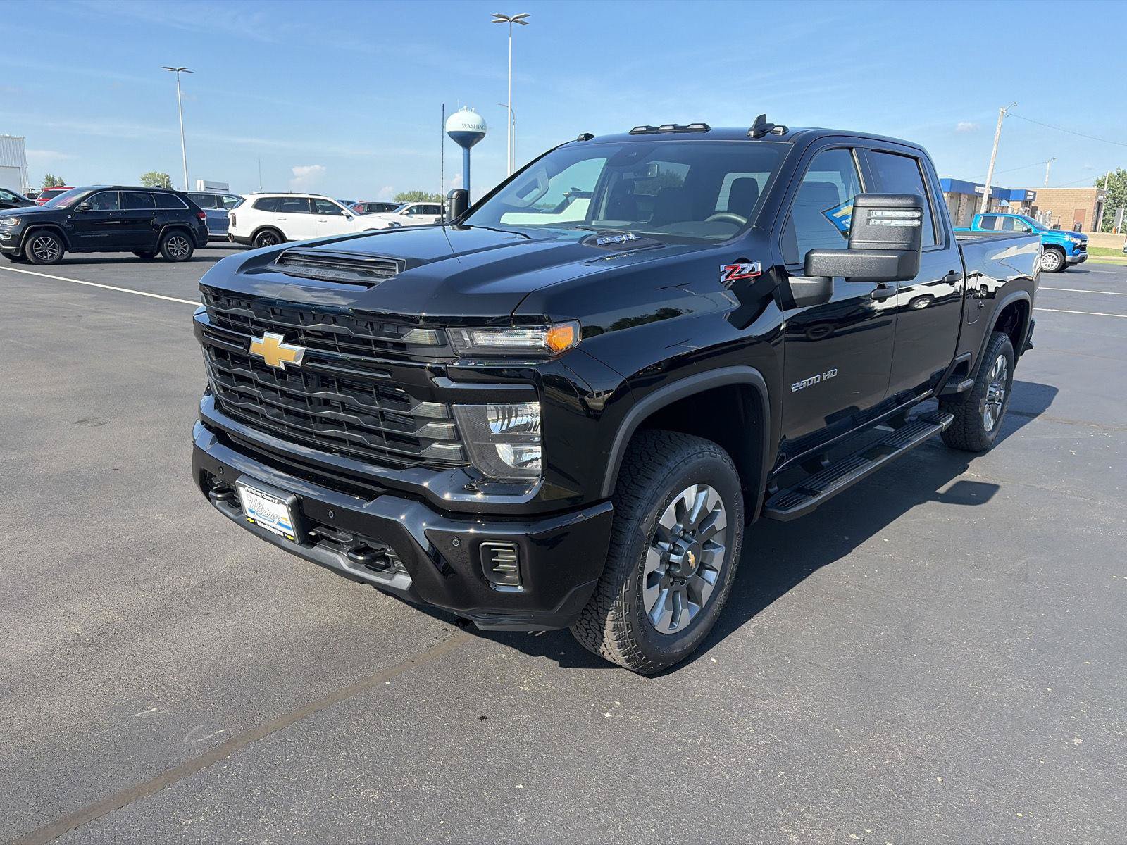 New 2026 Chevrolet Silverado 2500 Custom w/ Custom Value Package AWD/4WD image 9