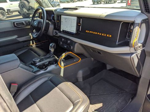 Used 2022 Ford Bronco Badlands AWD/4WD image 13