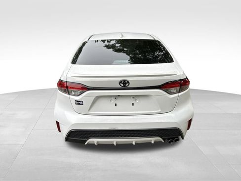 Used 2022 Toyota Corolla SE FWD image 4