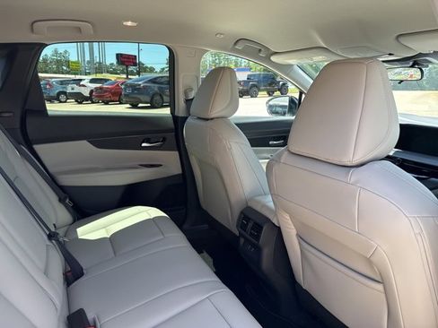 New 2025 Nissan Murano SV image 12