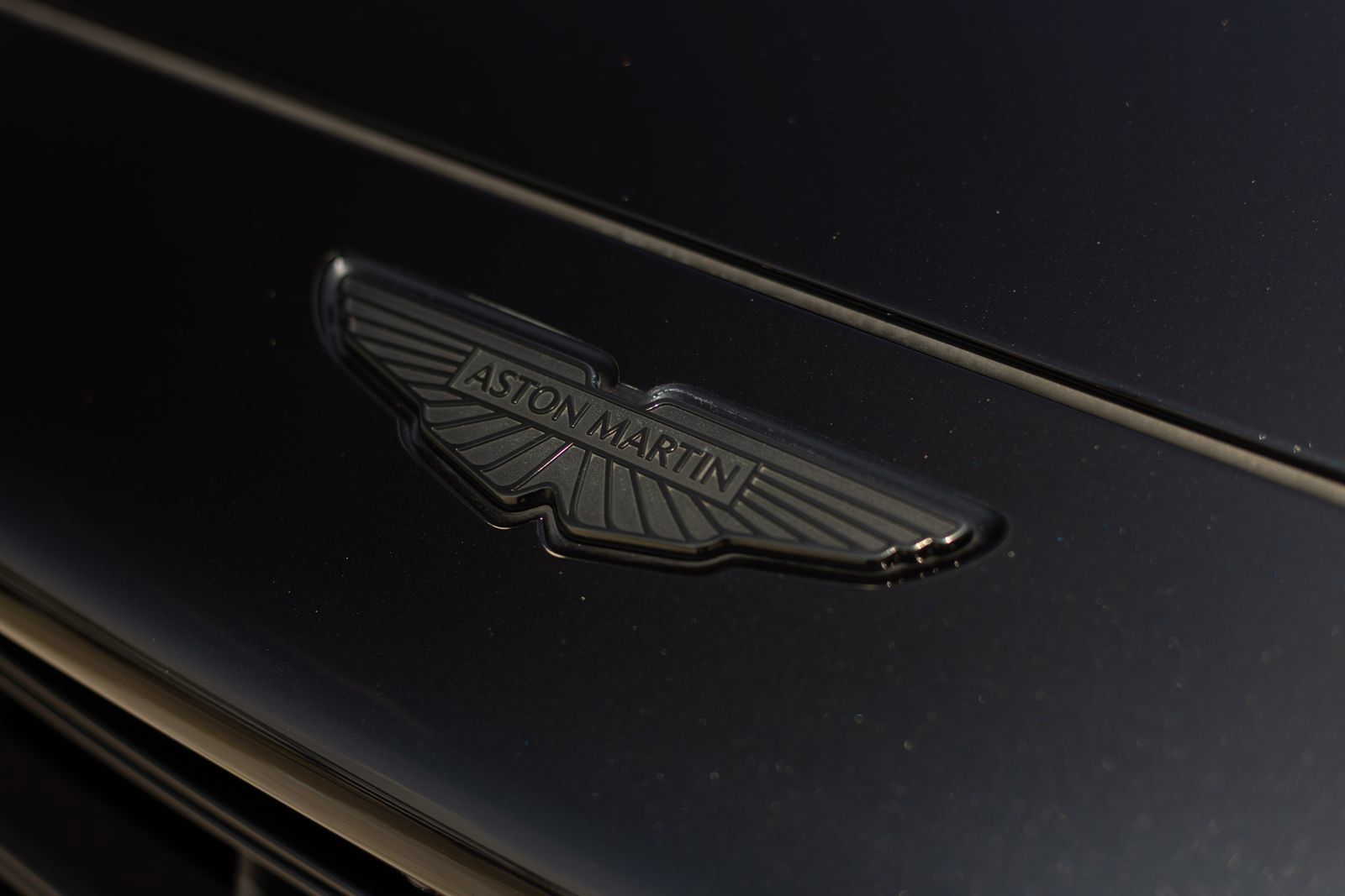 Used 2025 Aston Martin DBX 707 AWD/4WD image 46