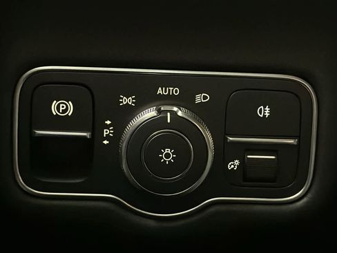 New 2026 Mercedes-Benz G 550 image 16