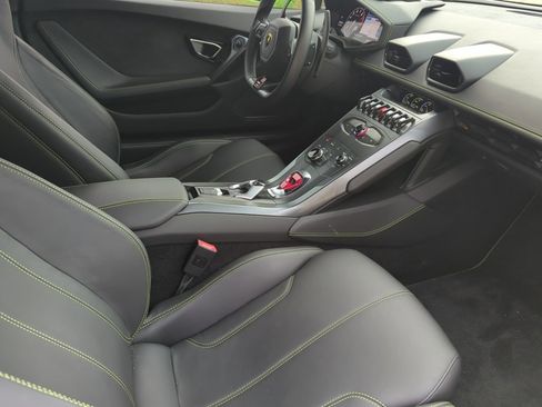 Used 2015 Lamborghini Huracan LP 610-4 image 18