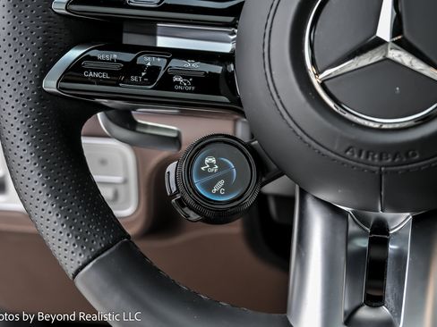 Used 2024 Mercedes-Benz GLE 53 AMG AMG GLE 53 image 32