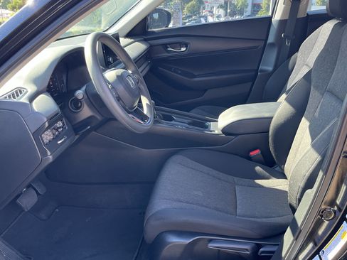 Used 2024 Honda Accord LX image 10
