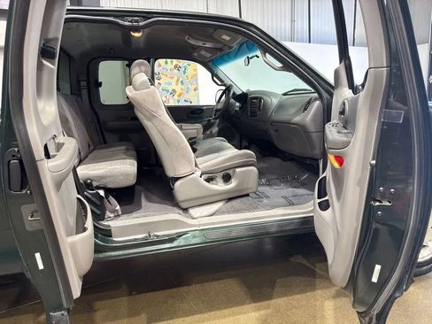 Used 2001 Ford F150 XL AWD/4WD image 89