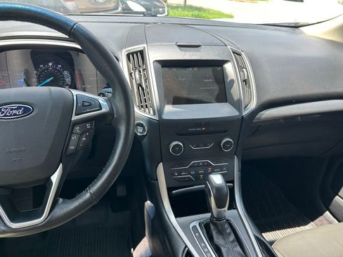 Used 2017 Ford Edge SEL w/ Equipment Group 201A FWD image 18
