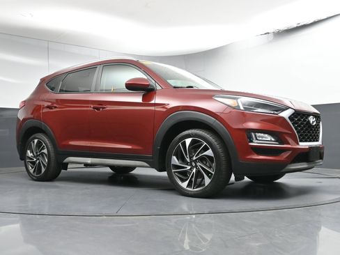 Used 2019 Hyundai Tucson Sport image 24