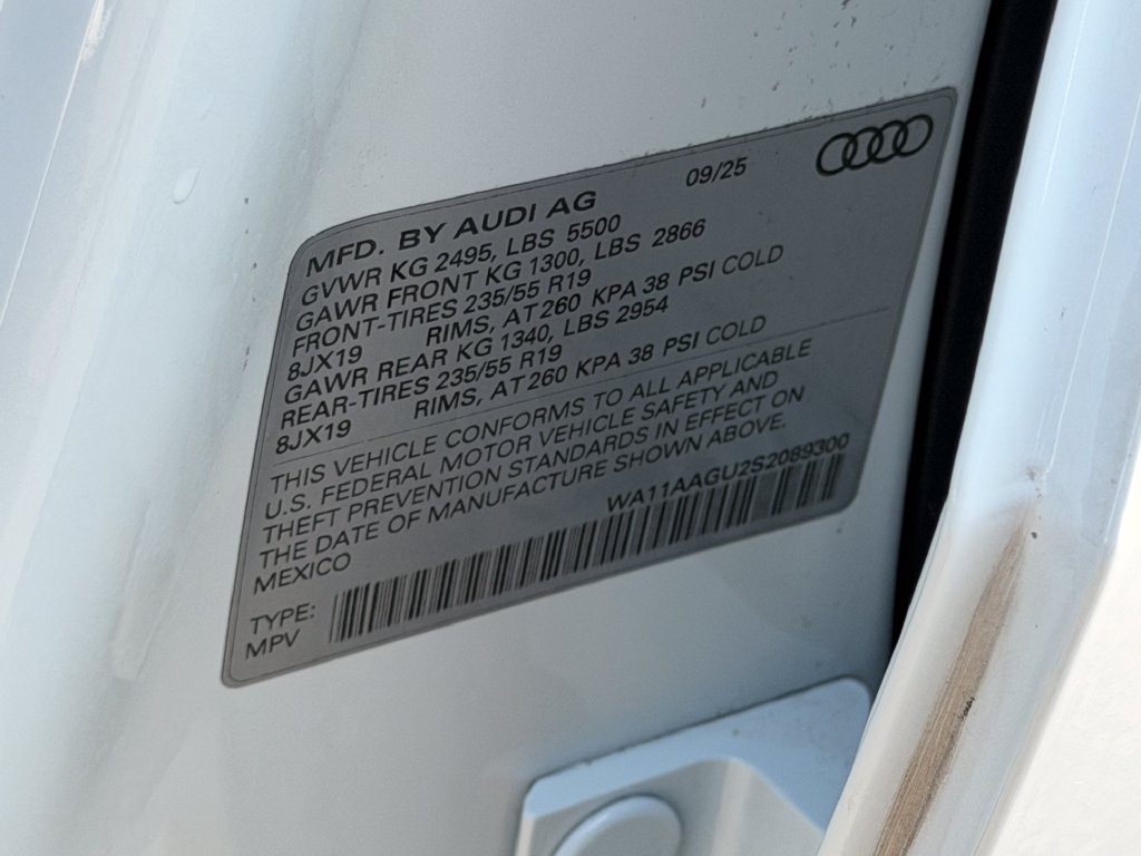 Certified 2025 Audi Q5 Premium w/ Convenience Package AWD/4WD image 31