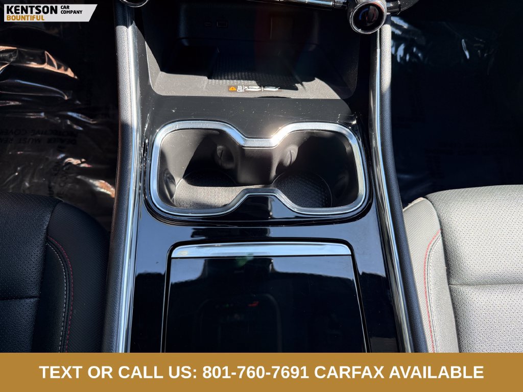 Used 2025 Chevrolet Traverse Z71 AWD/4WD image 22