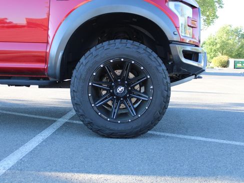 Used 2019 Ford F150 Raptor w/ Equipment Group 802A Luxury AWD/4WD image 8
