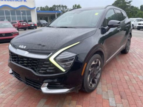 Used 2023 Kia Sportage SX FWD image 1