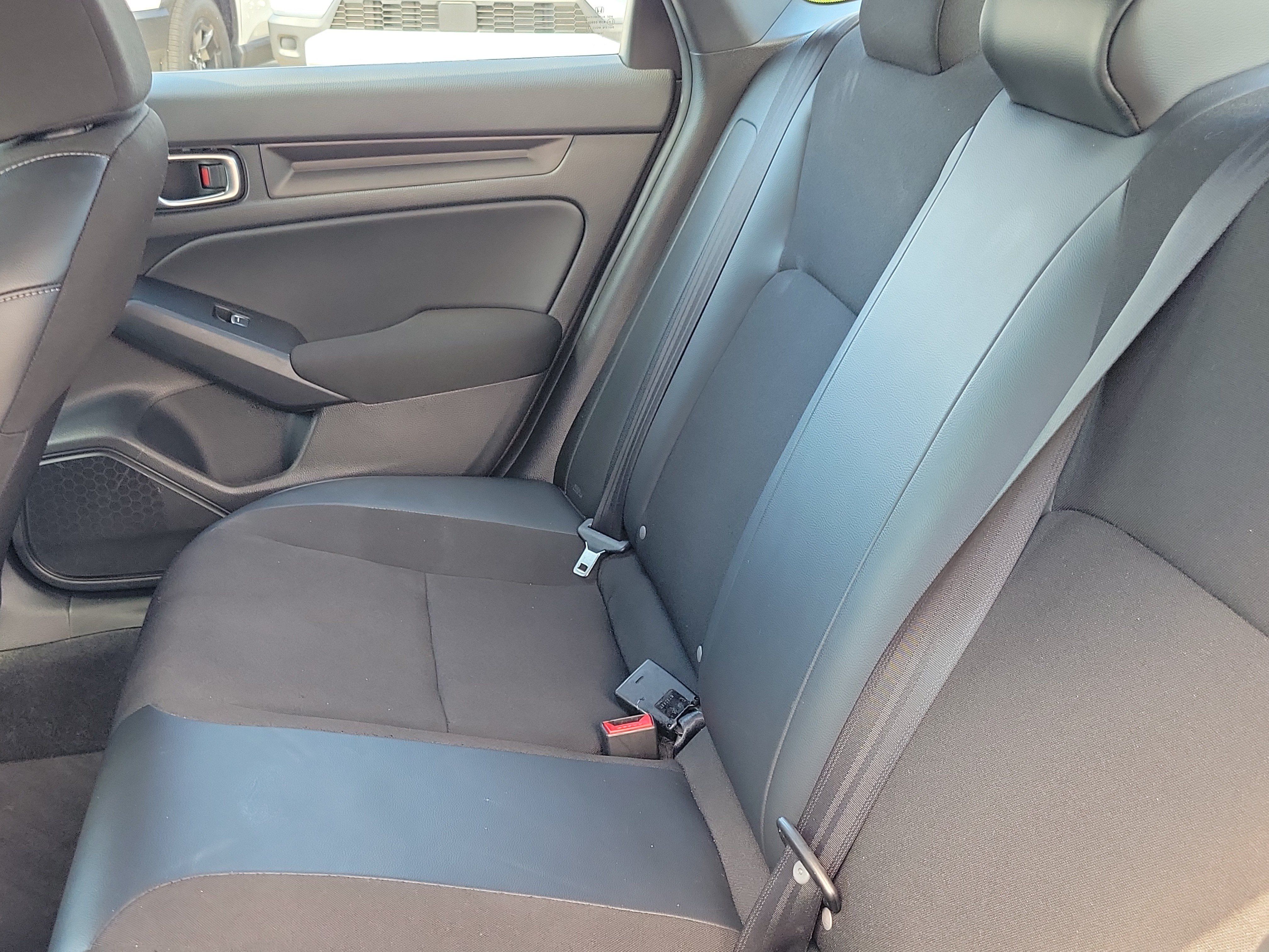 Used 2022 Honda Civic Sport image 16