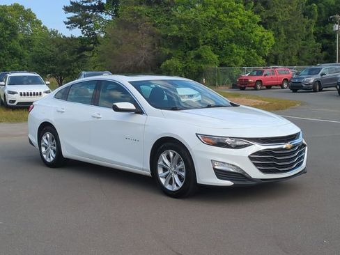 Used 2024 Chevrolet Malibu LT FWD image 15