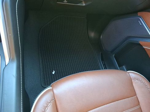 Used 2023 GMC Sierra 1500 Denali Ultimate image 29