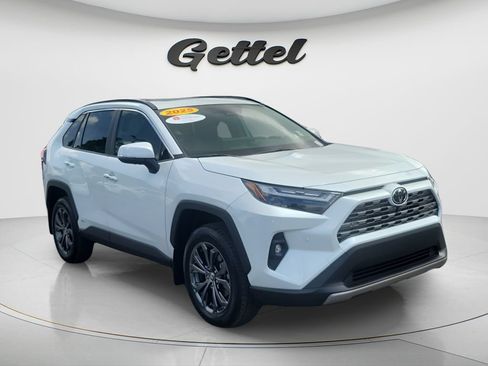 Used 2025 Toyota RAV4 Limited w/ Advanced Technology Package AWD/4WD image 3