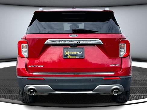 Used 2023 Ford Explorer Limited image 5