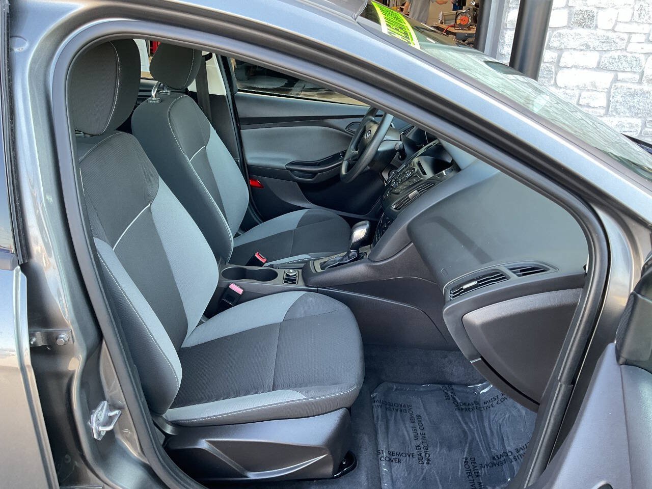 Used 2012 Ford Focus S FWD image 33