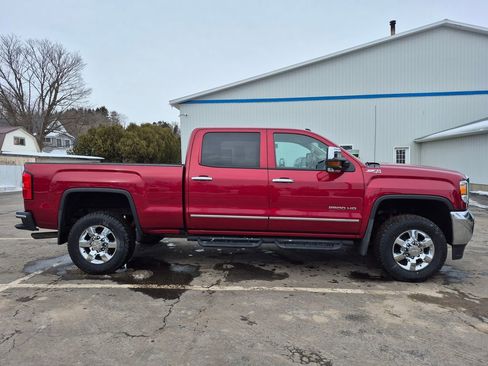 Certified 2018 GMC Sierra 2500 SLT w/ Snow Plow Prep Package image 4