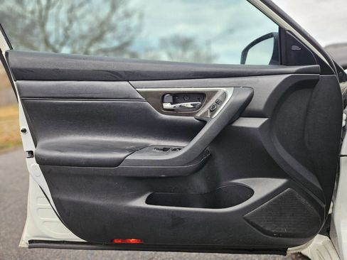 Used 2014 Nissan Altima 2.5 SL w/ Technology Package image 13