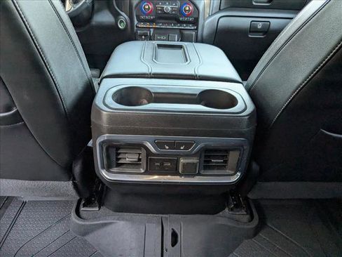 Used 2019 Chevrolet Silverado 1500 High Country image 20