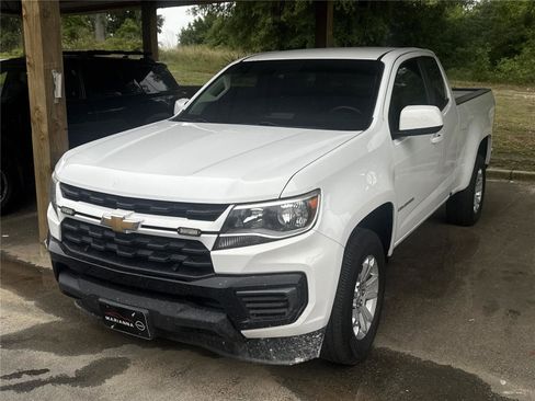 Used 2022 Chevrolet Colorado LT w/ Fleet Safety Package RWD image 4