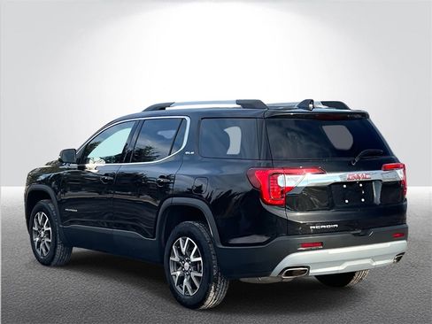 Certified 2023 GMC Acadia SLE w/ Driver Convenience Package image 4