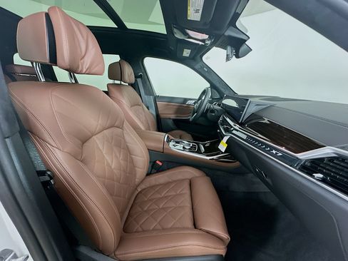 New 2027 BMW X7 xDrive40i AWD/4WD image 43