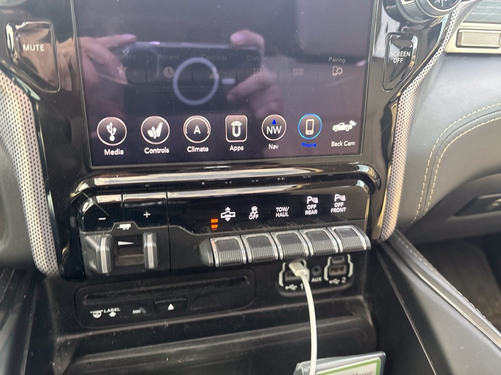 Used 2019 RAM 1500 Limited AWD/4WD image 10