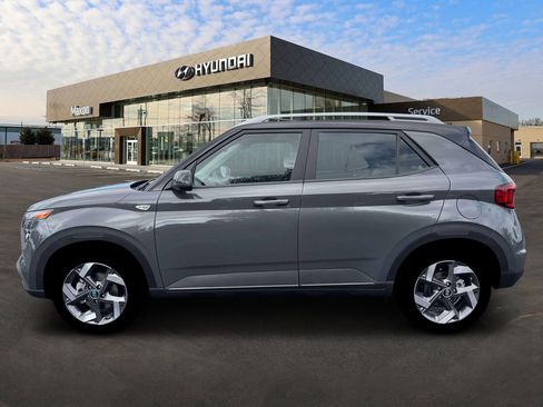 New 2026 Hyundai Venue SEL image 3