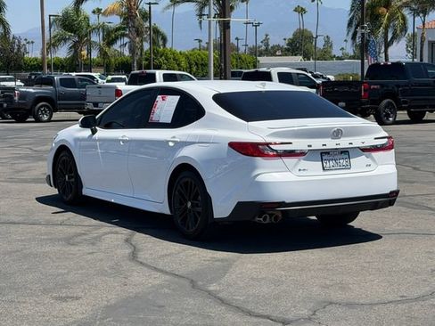 Used 2026 Toyota Camry SE w/ Convenience Package FWD image 8