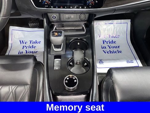 Used 2023 Nissan Rogue Platinum w/ Platinum Premium Package image 19