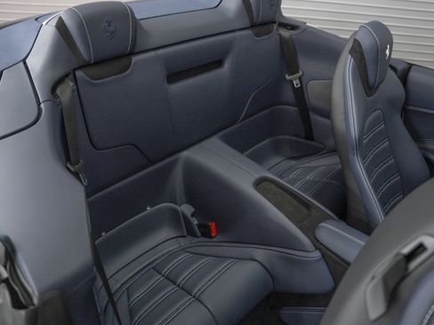 Used 2025 Ferrari Roma Spider image 31