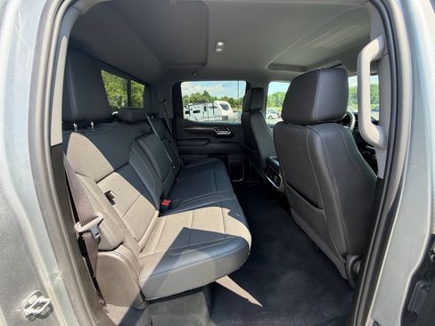 Used 2024 GMC Sierra 1500 Elevation w/ Elevation Premium Package AWD/4WD image 12