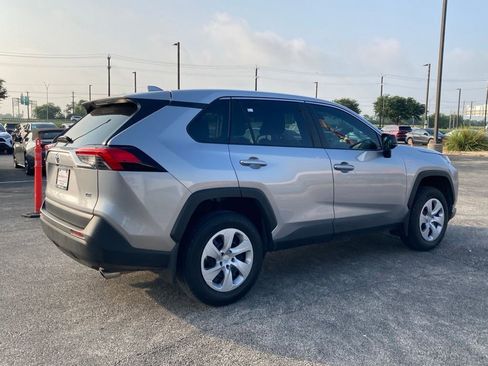 Certified 2025 Toyota RAV4 LE FWD image 5