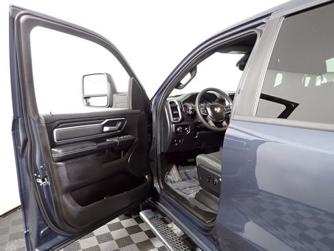 Used 2025 RAM 1500 Big Horn AWD/4WD image 19