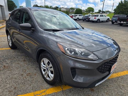 Used 2022 Ford Escape S FWD image 4