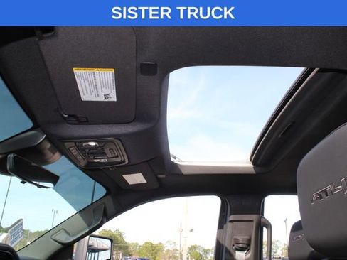 Used 2025 GMC Sierra 2500 AT4 w/ AT4 Premium Plus Package image 23