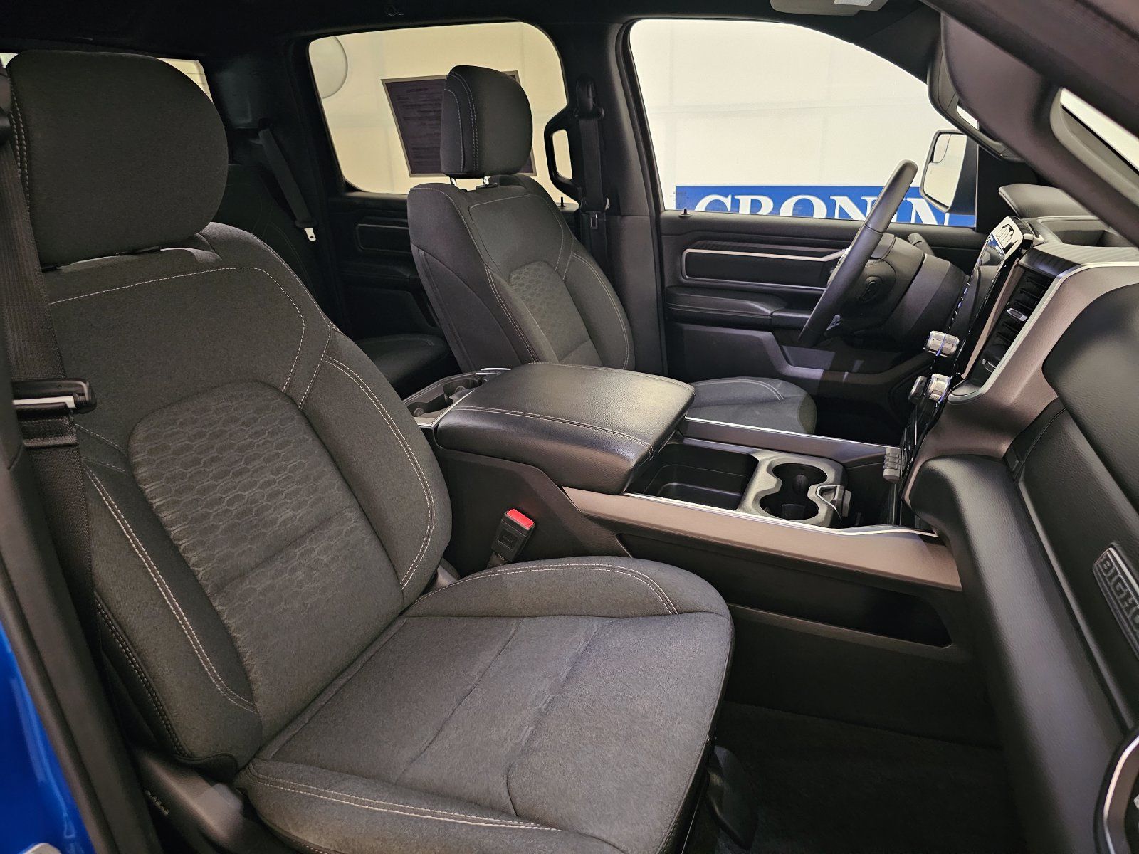 Used 2025 RAM 1500 Big Horn AWD/4WD image 25