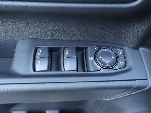 Used 2026 Chevrolet Silverado 1500 W/T w/ WT Value Package AWD/4WD image 18