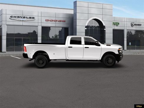 New 2026 RAM 3500 Tradesman image 9