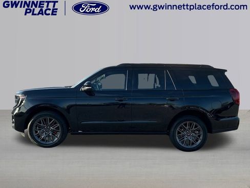 New 2025 Ford Expedition Platinum w/ Stealth Performance Package image 31