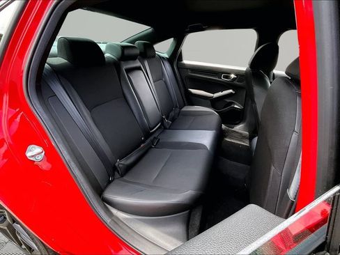 Certified 2025 Honda Civic Sport image 17