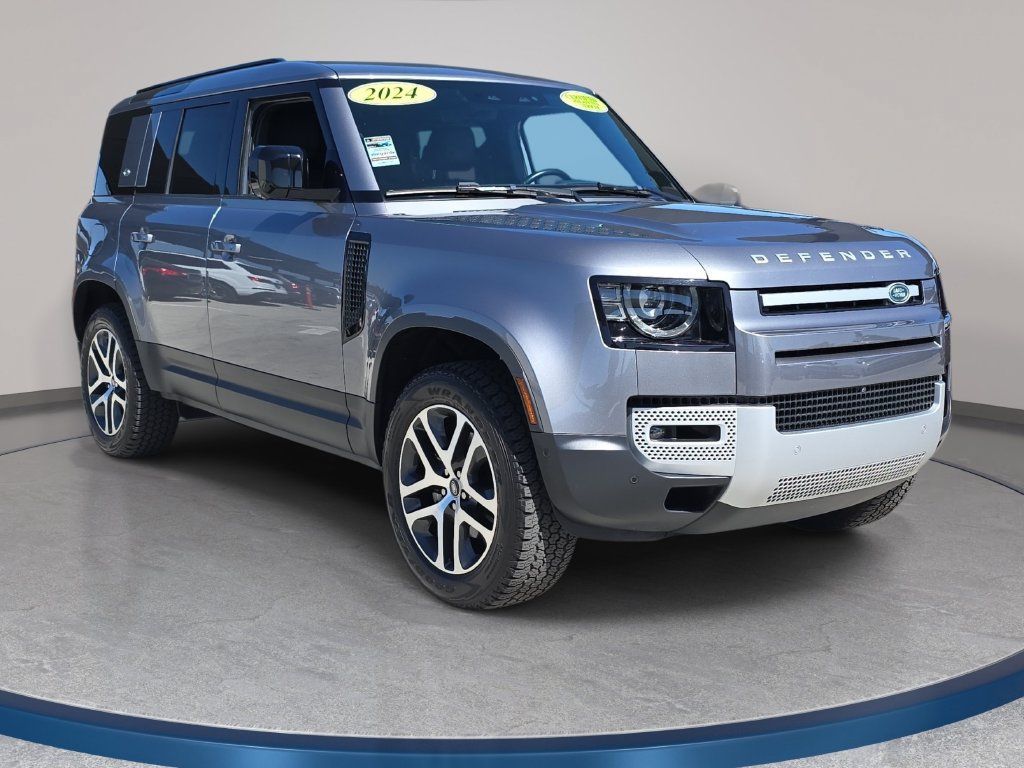 Certified 2024 Land Rover Defender 110 S AWD/4WD image 3