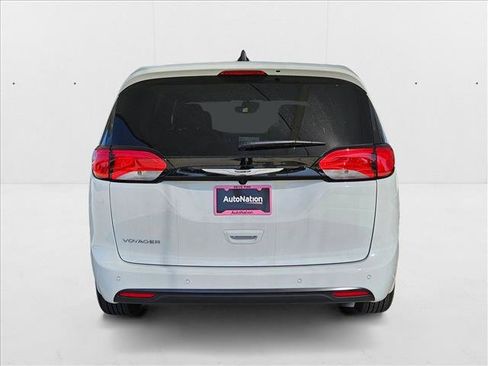 New 2025 Chrysler Voyager LX image 8