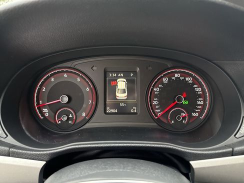 Used 2021 Volkswagen Passat 2.0T SE image 12