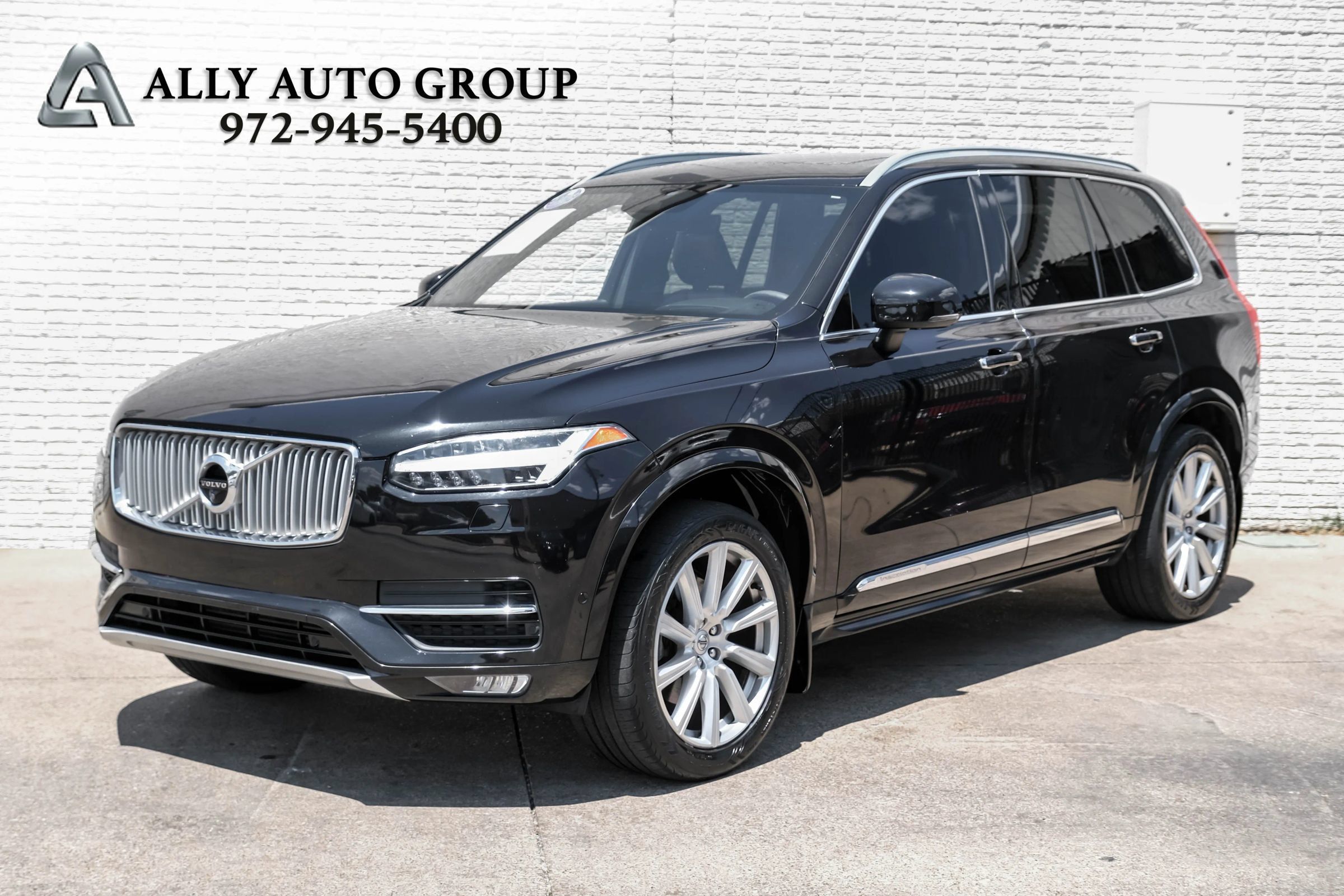Used 2017 Volvo XC90 T6 Inscription w/ Vision Package AWD/4WD image 1