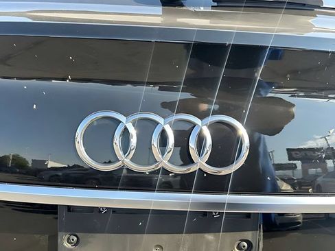 Used 2023 Audi Q5 2.0T Premium Plus w/ Premium Plus Package AWD/4WD image 14