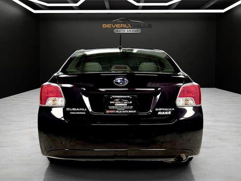 Used 2013 Subaru Impreza 2.0i Premium w/ All-Weather Pkg image 4